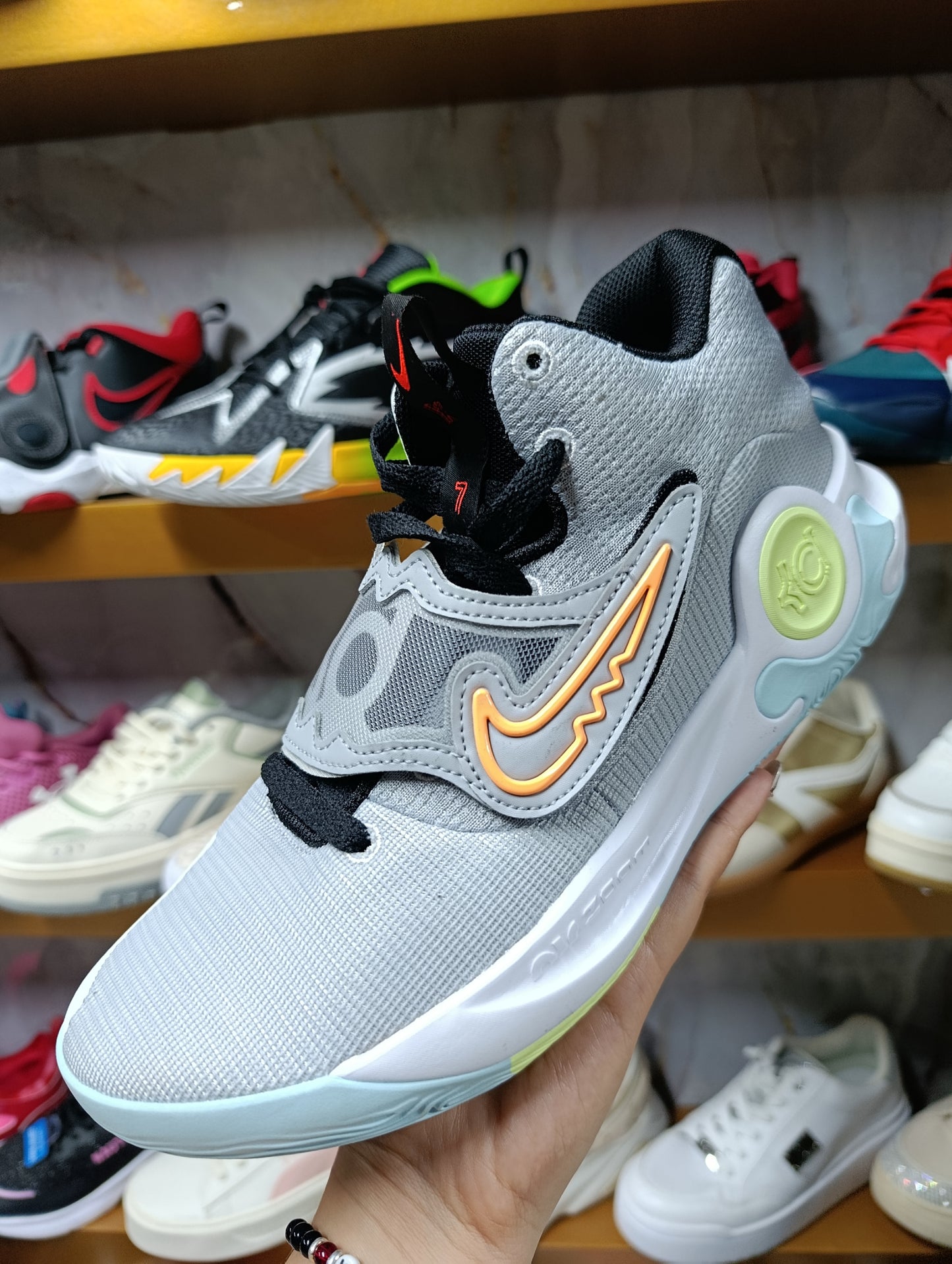 Calzado para caballero NIKE KD.