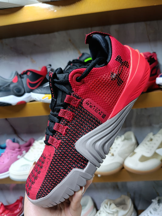 Calzado para caballero UNDER ARMOUR TRAINING.