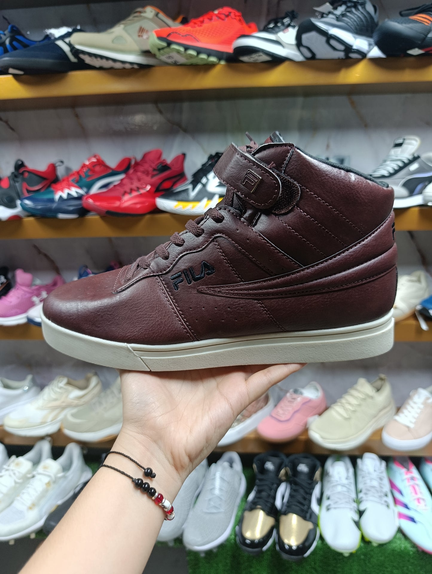 Calzado para caballero FILA