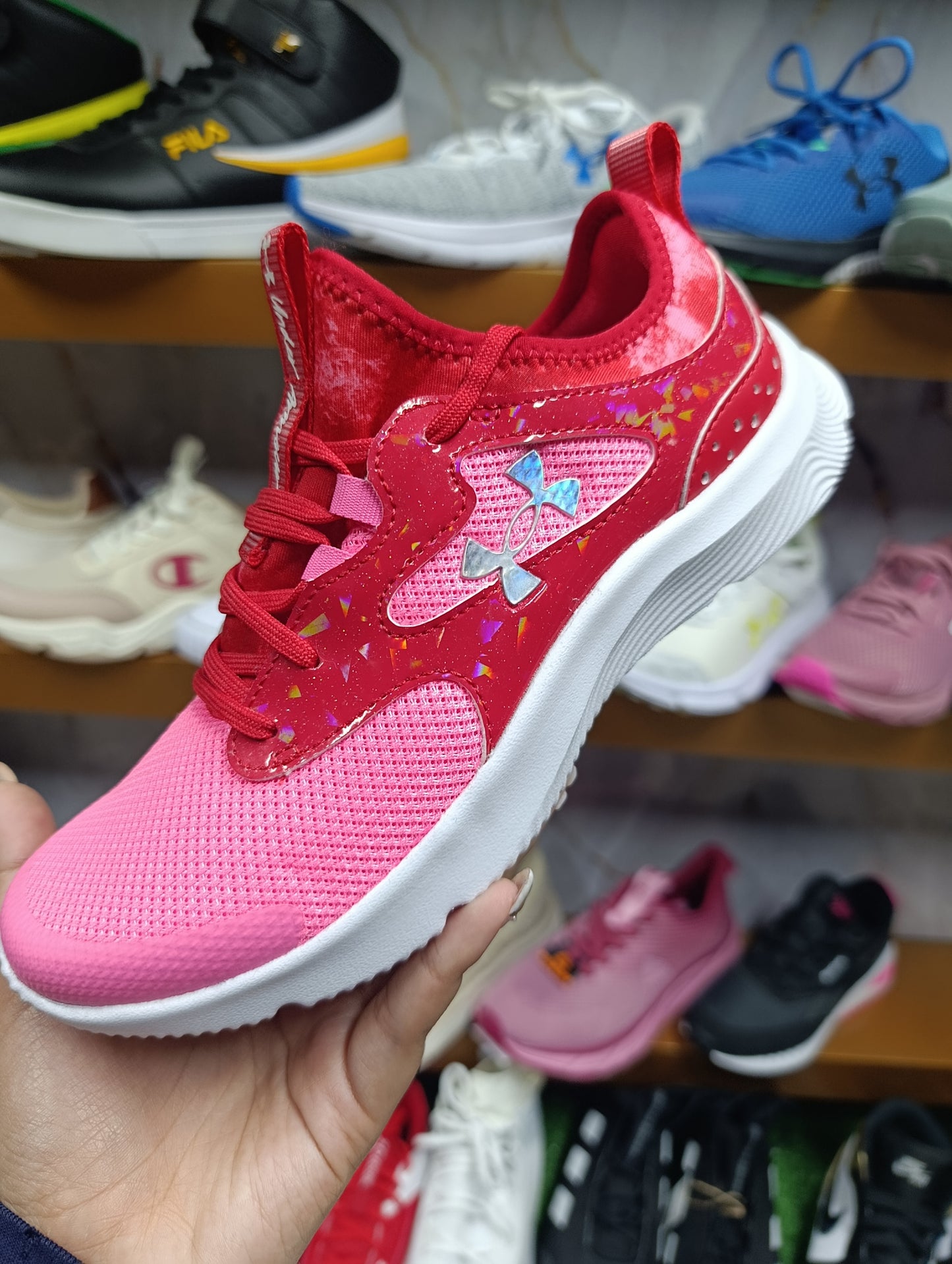 Calzado para dama UNDER ARMOUR