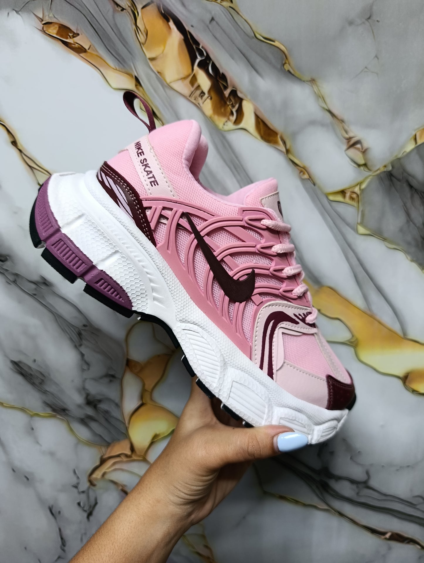 Nike Air y Hike Skate