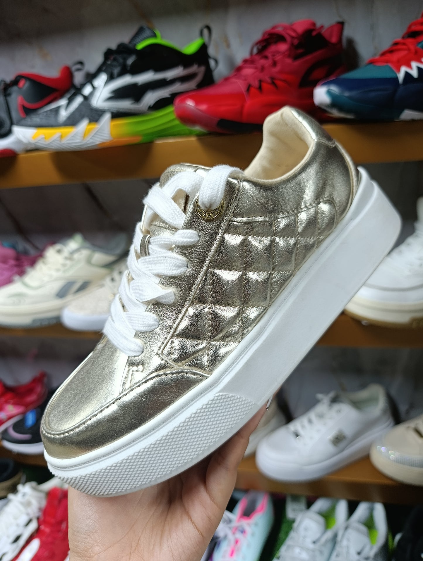 Calzado para dama GUESS