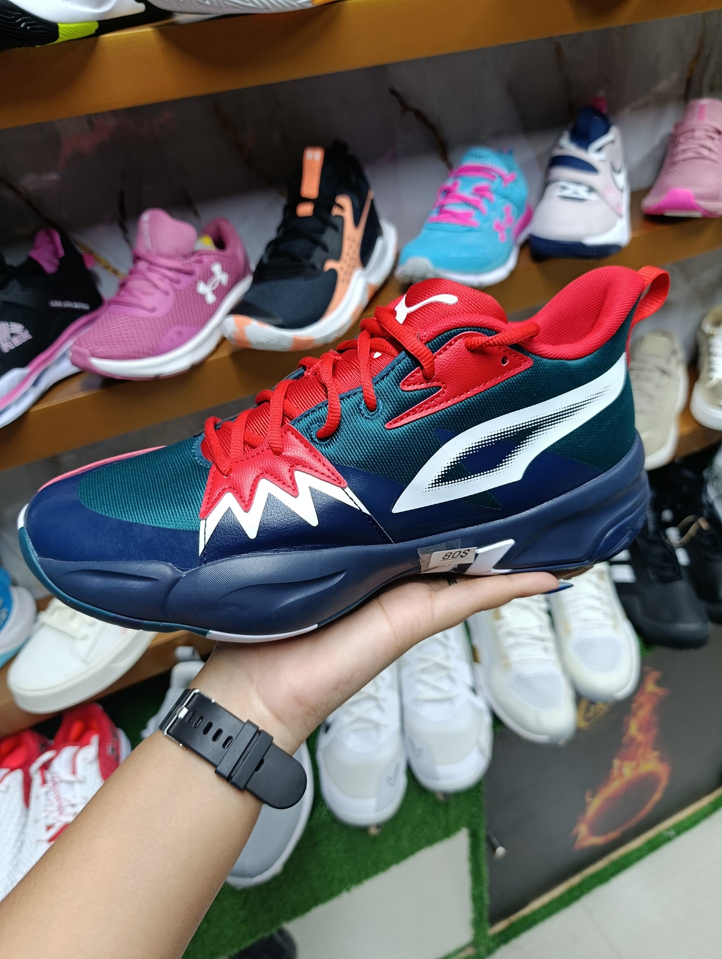 Calzado para caballero PUMA.