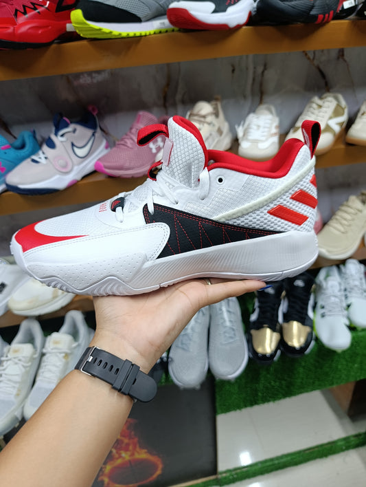 Calzado para caballero ADIDAS.