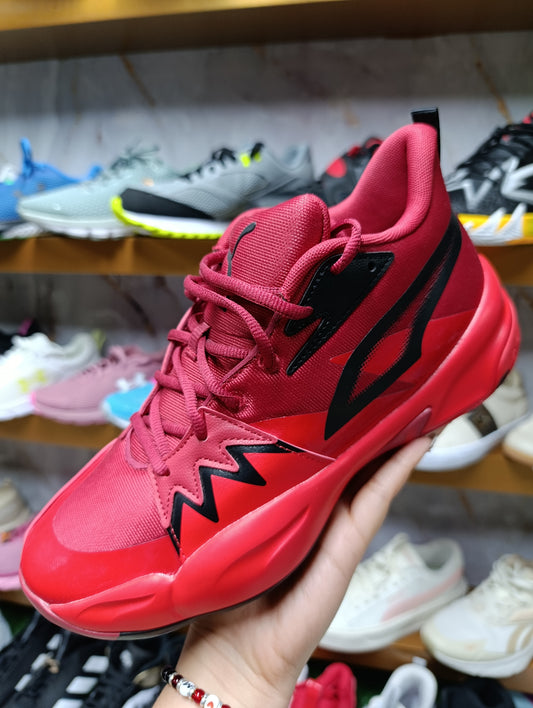 Calzado para caballero PUMA.